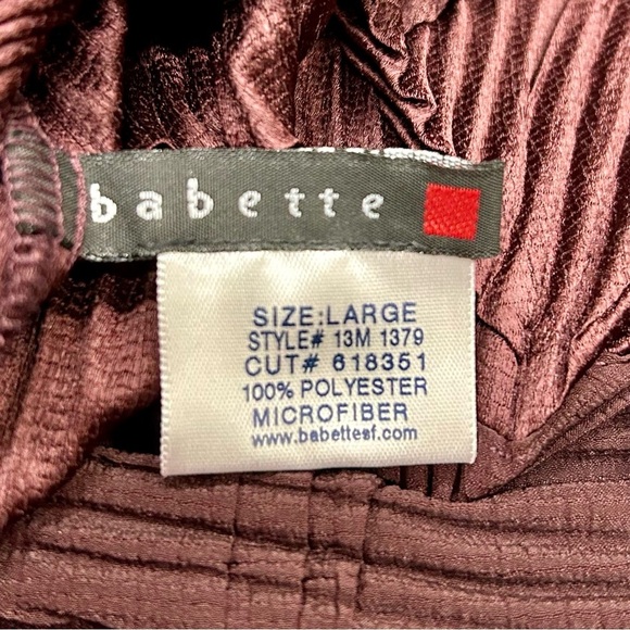 Babette Pleated 2-Piece Set – Top & Skirt – Burgundy Textured Microfiber - Picture 2 of 4